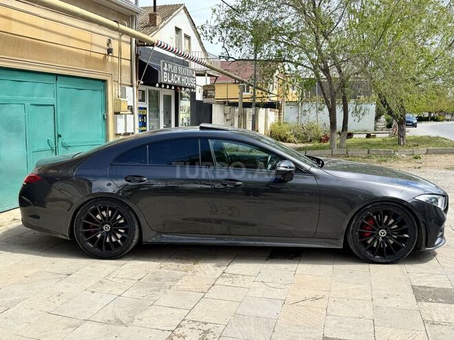 Mercedes CLS 450 4MATIC 2018, 131,300 km - 3.0 л - Bakı