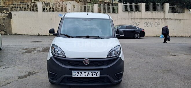 Fiat Doblo 2019, 136,211 km - 1.4 l - Bakı