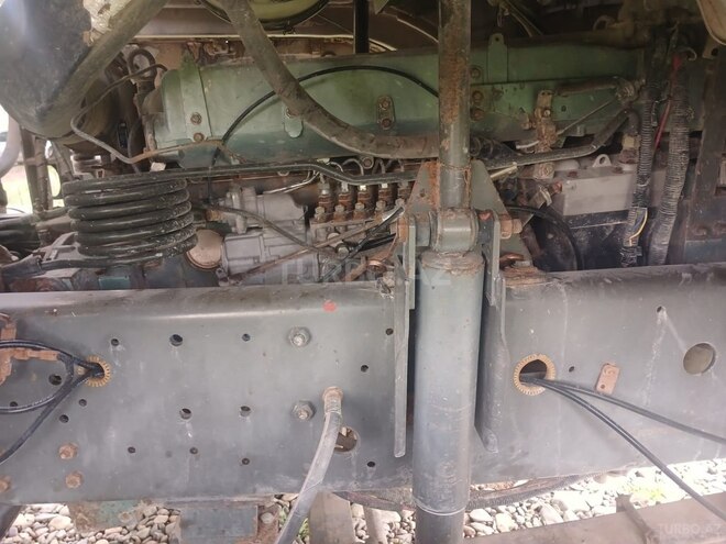 HOWO Sinotruk 2011, 280,000 km - 9.7 l - Qazax