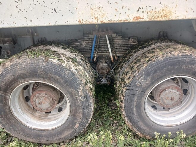 HOWO Sinotruk 2011, 280,000 km - 9.7 l - Qazax