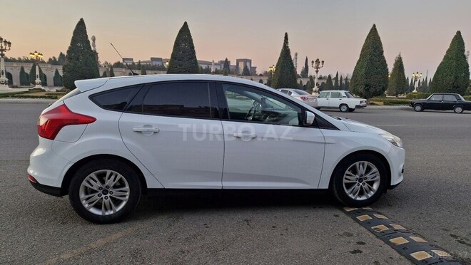 Ford Focus 2013, 165,000 km - 1.6 л - Gəncə
