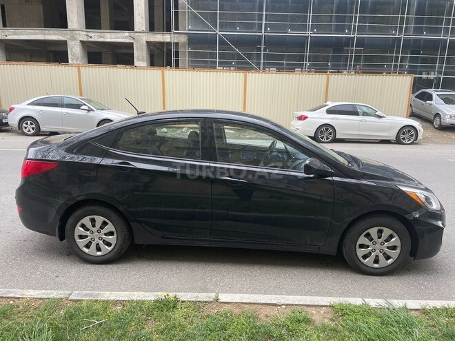 Hyundai Accent 2015, 135,185 km - 1.6 л - Bakı