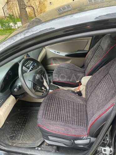 Hyundai Accent 2015, 135,185 km - 1.6 л - Bakı