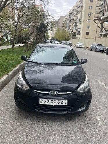 Hyundai Accent 2015, 135,185 km - 1.6 л - Bakı