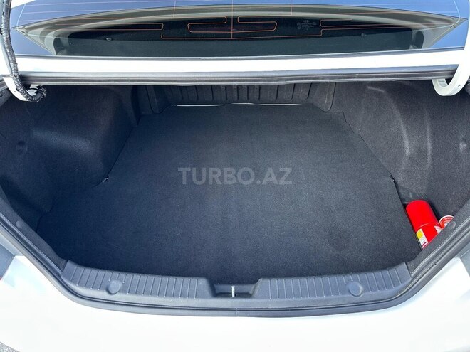 Hyundai Sonata 2011, 136,000 km - 2.0 l - Bakı