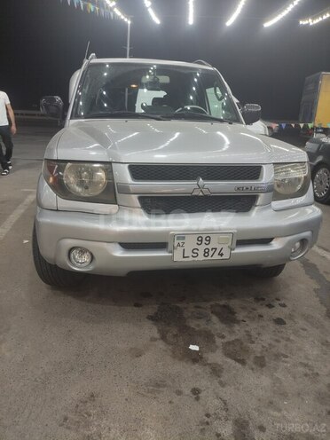 Mitsubishi Pajero io 2001, 404,000 km - 1.8 л - Bakı