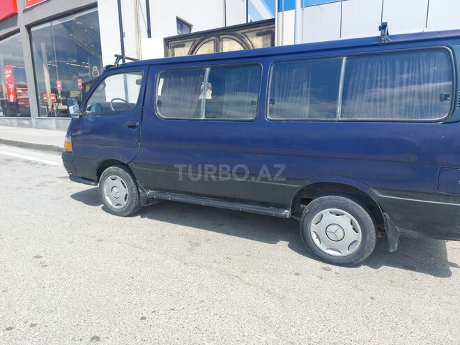 Toyota HiAce 1994, 150,000 km - 2.5 l - Qusar