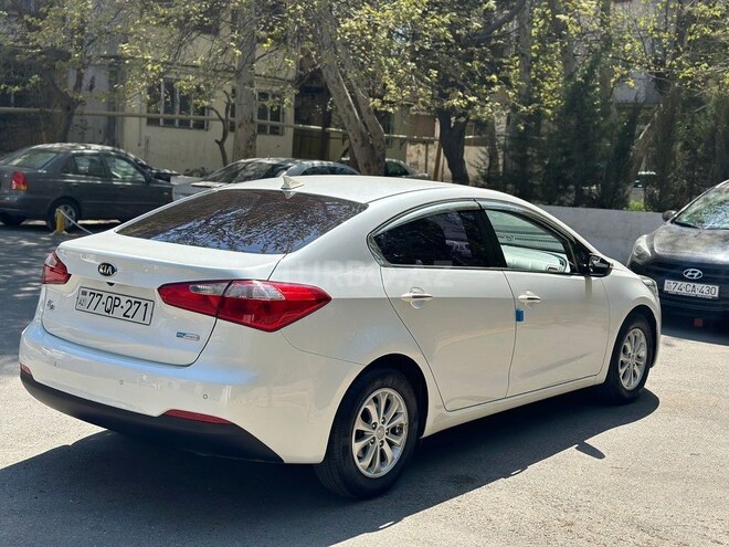 Kia K3 2015, 174,000 km - 1.6 l - Bakı