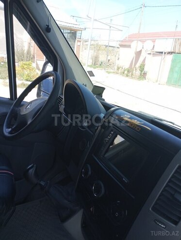 Mercedes Sprinter 313 2009, 209,000 km - 2.2 l - Bakı
