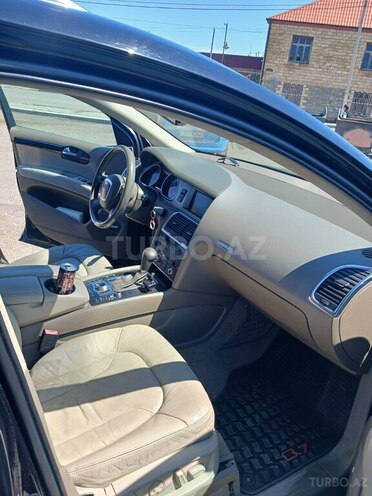 Audi Q7 2006, 285,000 km - 4.2 l - Şəmkir