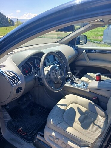 Audi Q7 2006, 285,000 km - 4.2 l - Şəmkir