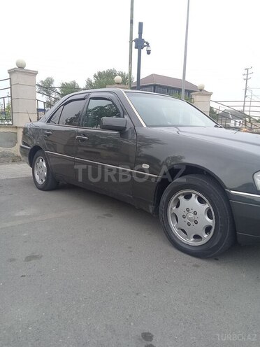Mercedes C 220 1994, 322,403 km - 2.2 л - Göyçay