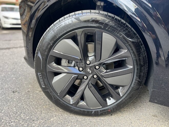 Li Auto  2025, 0 km - 1.5 л - Bakı