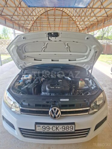 Volkswagen Touareg 2012, 177,732 km - 3.6 l - Bakı