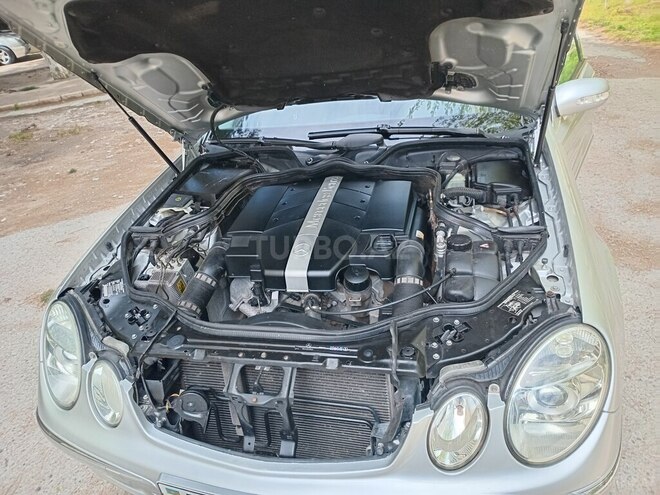 Mercedes E 320 2003, 210,000 km - 3.2 l - Sumqayıt