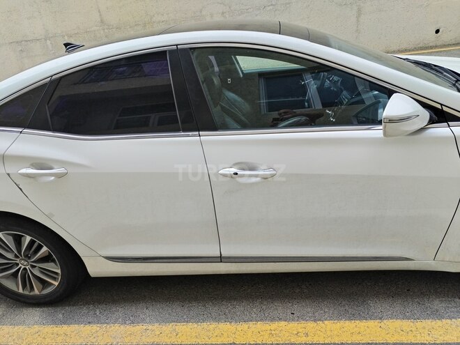 Hyundai Grandeur 2014, 200,000 km - 2.2 л - Bakı