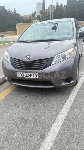 Toyota Sienna 2011, 163,670 km - 2.7 l - Bakı