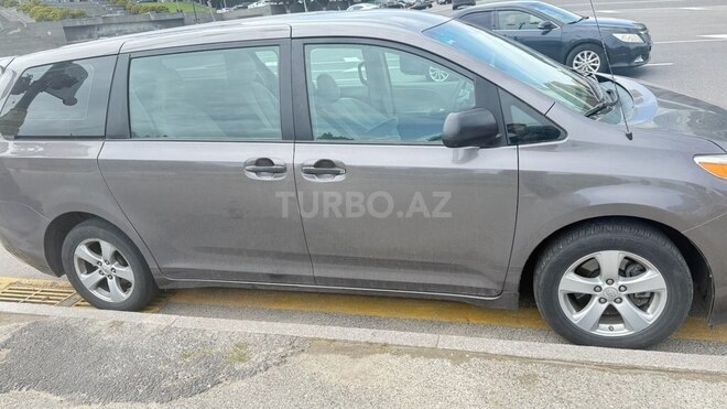 Toyota Sienna 2011, 163,670 km - 2.7 l - Bakı