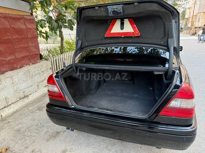 Mercedes C 220 1996, 393,000 km - 2.2 л - Bakı