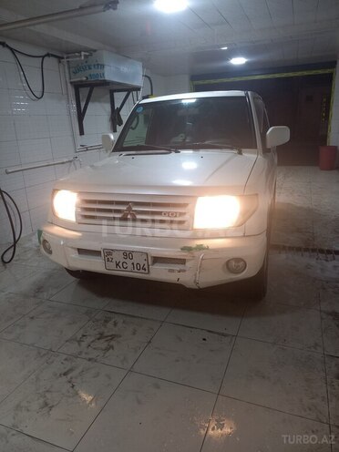 Mitsubishi Pajero io 2000, 156,481 km - 1.8 л - Bakı