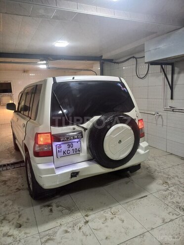 Mitsubishi Pajero io 2000, 156,481 km - 1.8 л - Bakı