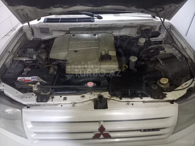 Mitsubishi Pajero io 2000, 156,481 km - 1.8 л - Bakı