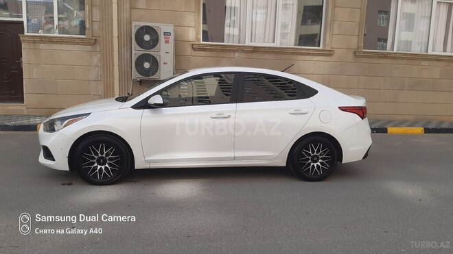 Hyundai Accent 2018, 243,011 km - 1.6 l - Xırdalan