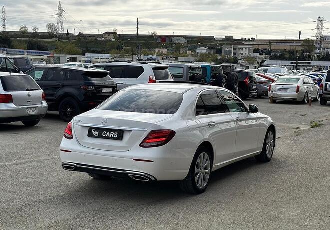 Mercedes E 220 d 2016, 197,000 km - 2.0 l - Bakı