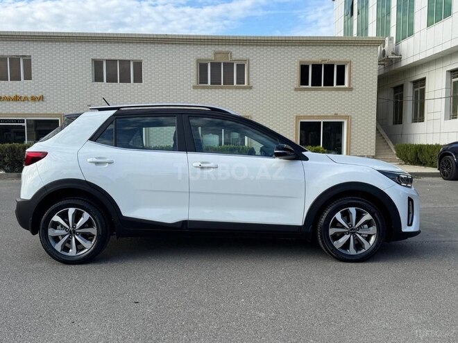 Kia Stonic 2023, 20,200 km - 1.4 l - Bakı