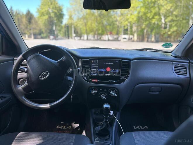 Kia Rio 2007, 240,000 km - 1.4 l - Mingəçevir