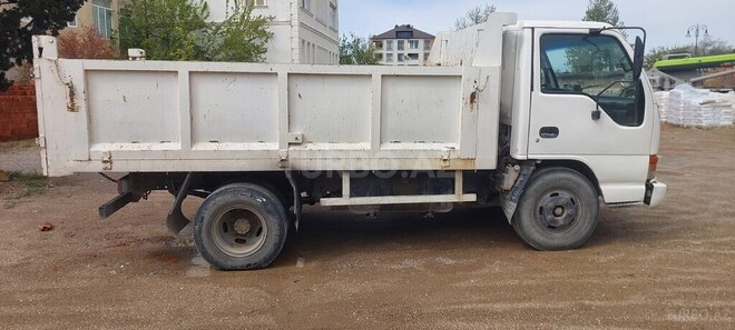 Isuzu  2004, 500,000 km - 3.9 l - Bakı
