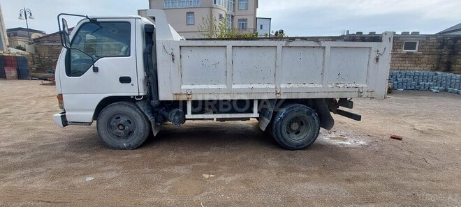 Isuzu  2004, 500,000 km - 3.9 l - Bakı
