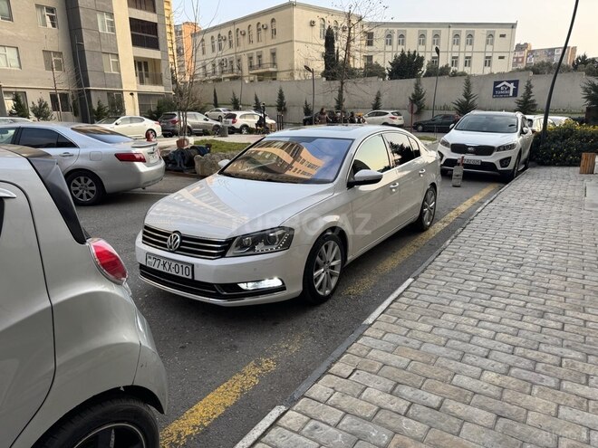 Volkswagen Passat 2012, 210,000 km - 1.8 l - Bakı