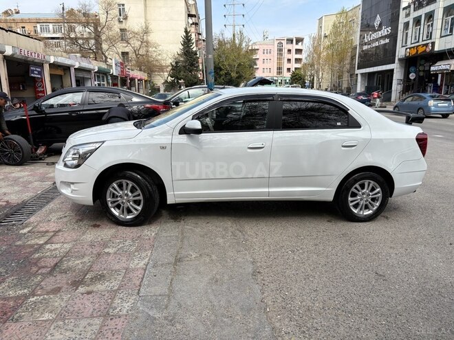 Chevrolet Cobalt-4