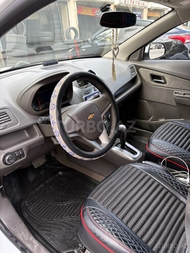 Chevrolet Cobalt-7