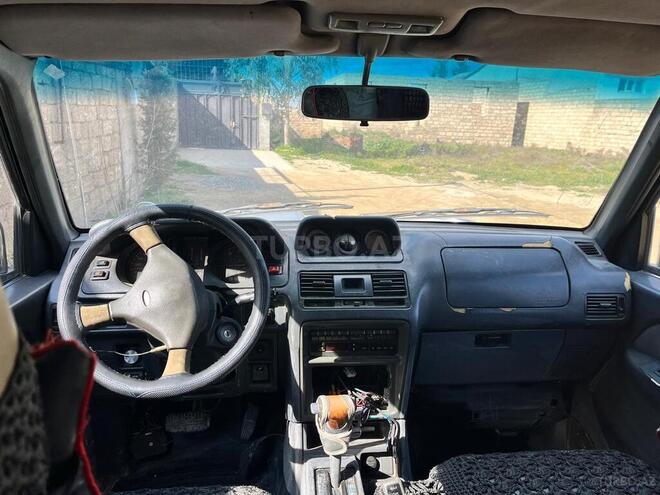 Mitsubishi Pajero 1993, 390,000 km - 2.8 л - Bakı