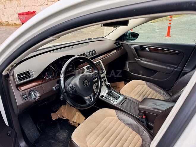 Volkswagen Passat 2012, 210,000 km - 1.8 l - Bakı