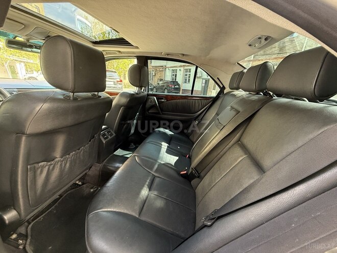 Mercedes E 240 1998, 218,000 km - 2.4 л - Bakı