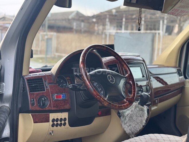 Mercedes Sprinter 516 2011, 111,111 km - 3.2 l - Şirvan