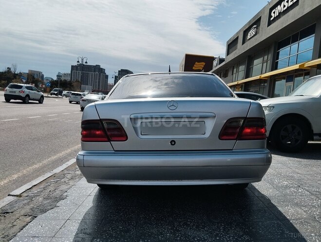 Mercedes E 220 d 1999, 479,000 km - 2.2 l - Bakı