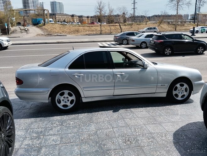 Mercedes E 220 d 1999, 479,000 km - 2.2 l - Bakı