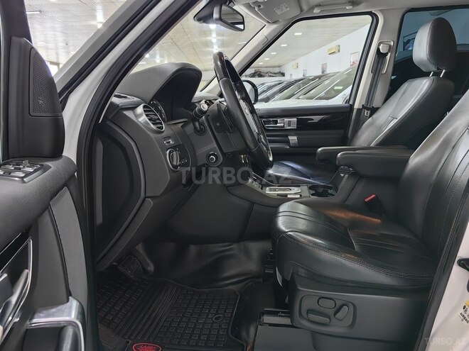 Land Rover Discovery-10