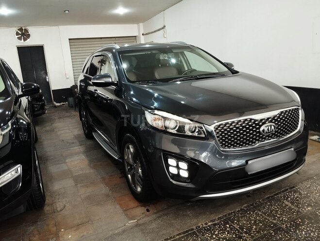Kia Sorento-2