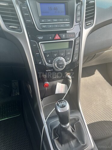 Hyundai i30 2014, 260,000 km - 1.6 l - Bakı