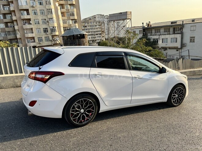 Hyundai i30 2014, 260,000 km - 1.6 l - Bakı