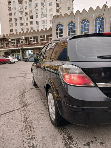 Opel Astra 2007, 285,000 km - 1.4 l - Bakı