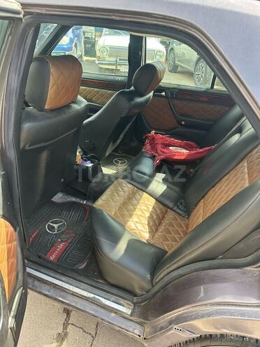 Mercedes E 250 1994, 550,000 km - 2.5 л - Bakı