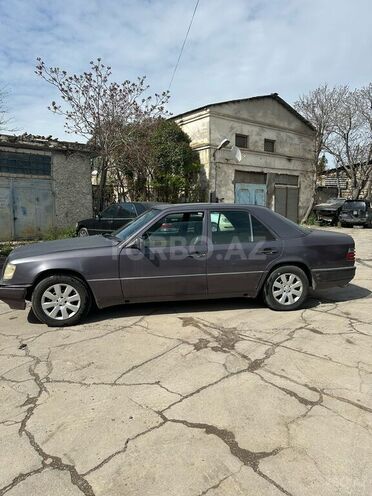 Mercedes E 250 1994, 550,000 km - 2.5 л - Bakı