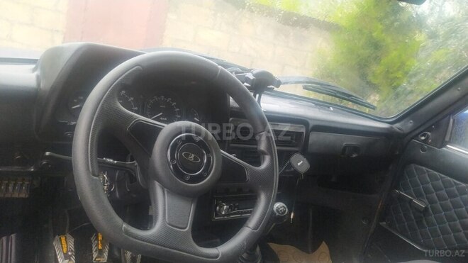 LADA (VAZ) Niva 2007, 175,000 km - 1.7 l - Qusar