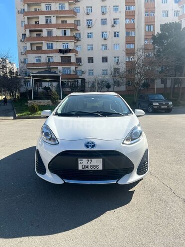 Toyota Aqua 2019, 96,000 km - 1.5 l - Bakı